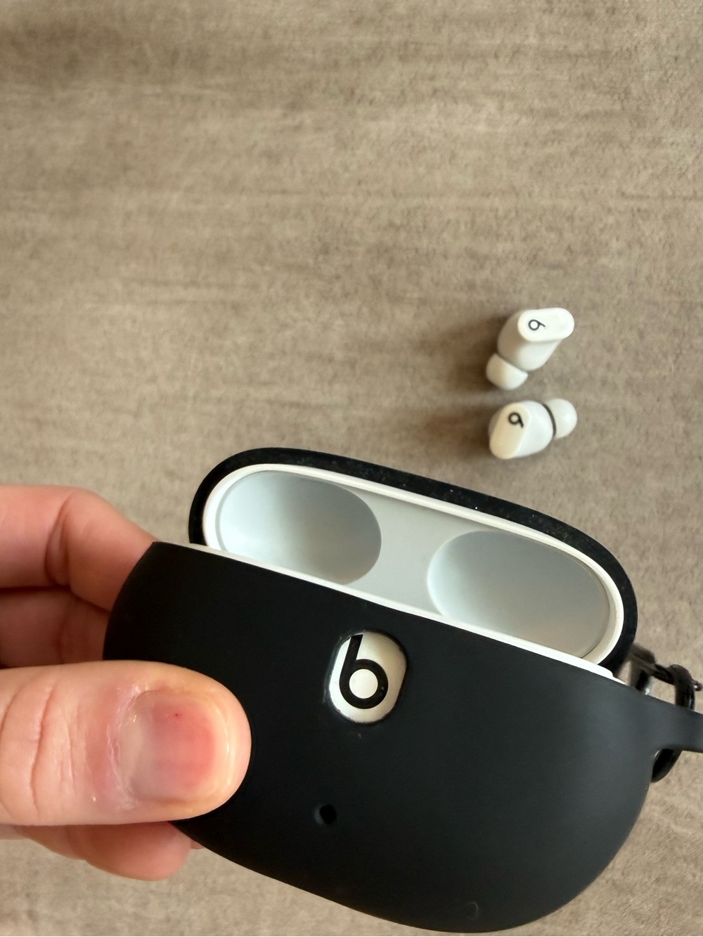 Beats Studio buds - Picture 12 of 13